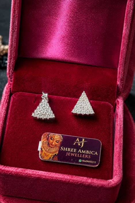  Royal Bloom Earrings